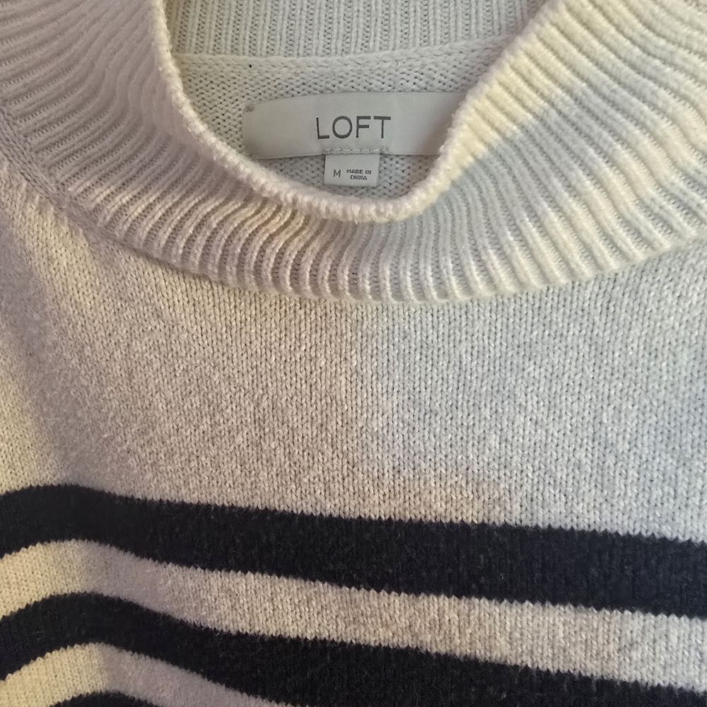 LOFT Men's Striped Sweater - White and Black
